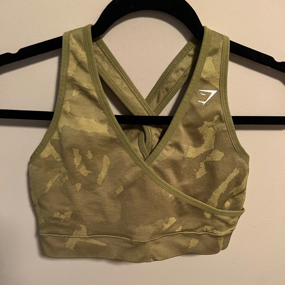 GYM SHARK sports bra- green- Sz Large.